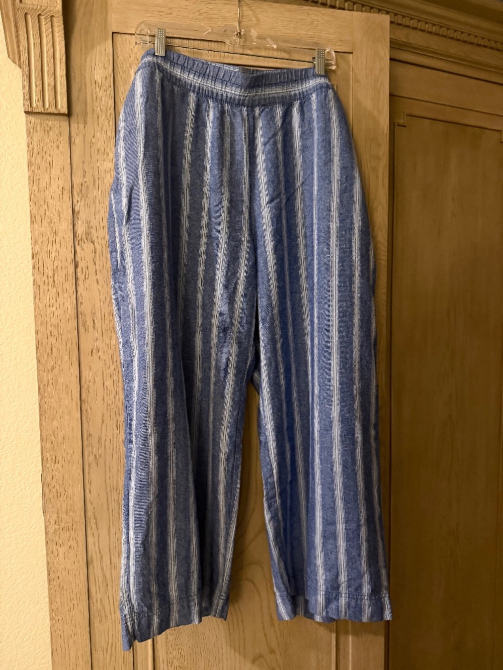 Women’s linen blend pant